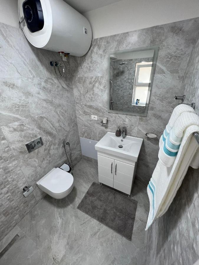 Florent'S Superb Studio, Free Parking & Garden!! Τίρανα Εξωτερικό φωτογραφία